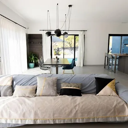 La Dunant Villa *